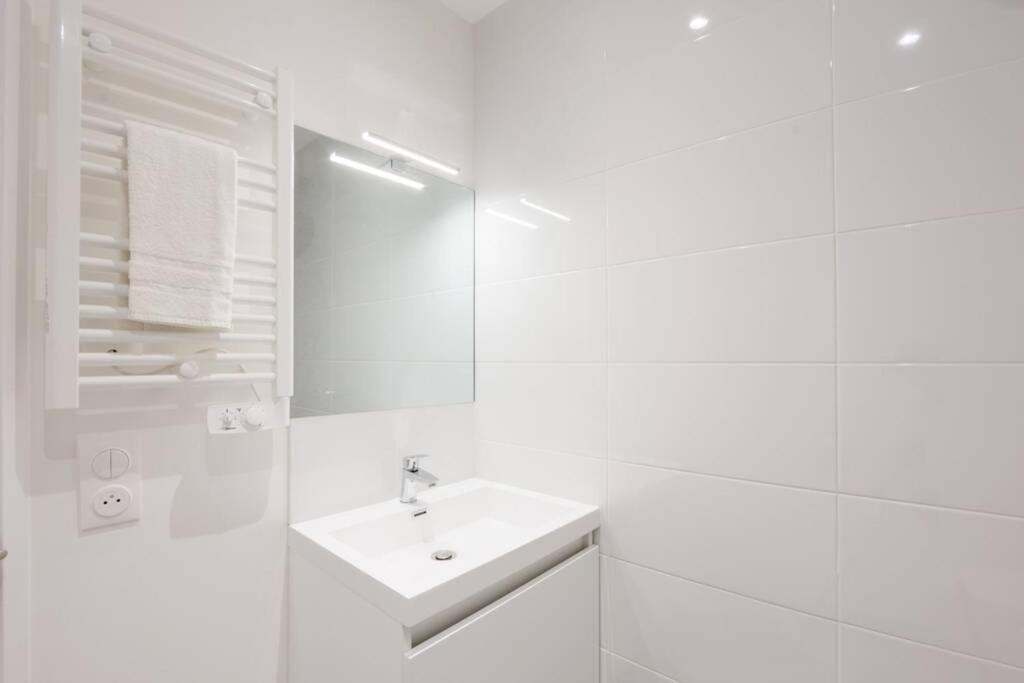 La Chambre Liberte 2, Sdb Privative Et Tv, Cuisine Salon Partages, Confort Et Hypercentre Брест Экстерьер фото