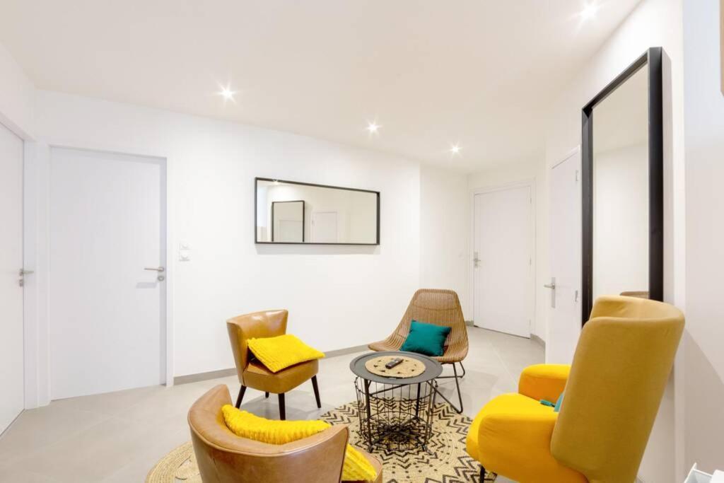 La Chambre Liberte 2, Sdb Privative Et Tv, Cuisine Salon Partages, Confort Et Hypercentre Брест Экстерьер фото